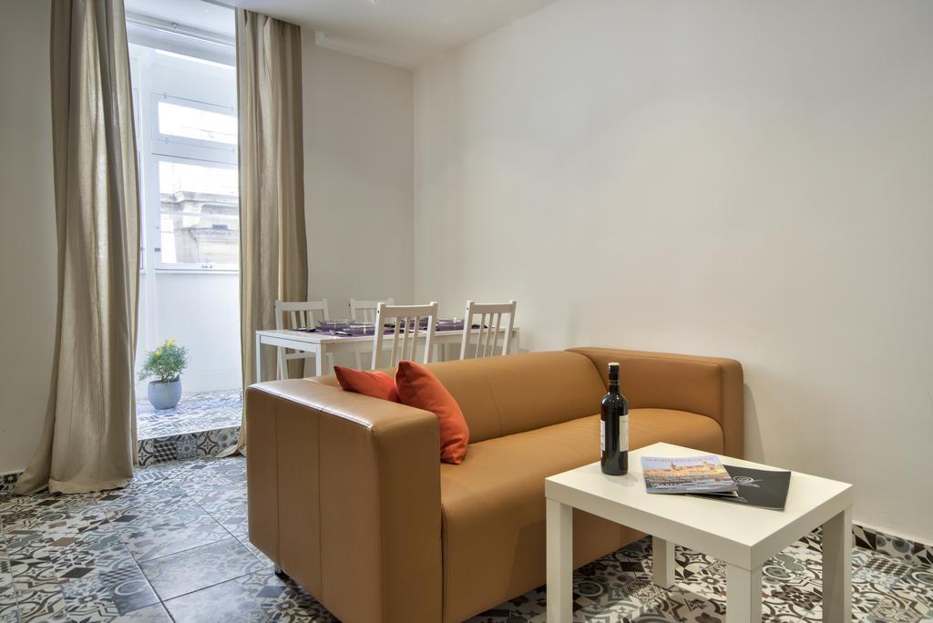 Central Valletta Two Bedroom Apartment Exterior foto